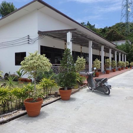 Jamie'S Home With 2 Bedrooms, Can Accommodate 6 Guests Koh Samet Kamer foto